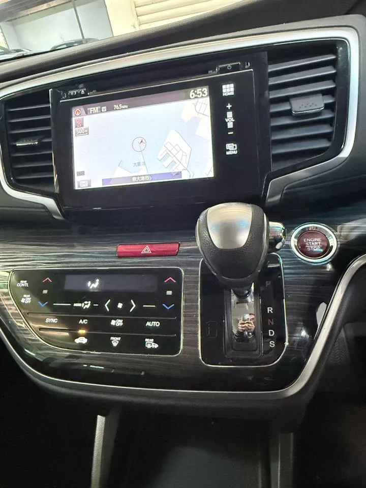 2013 Honda Odyssey Absolute – photo 12